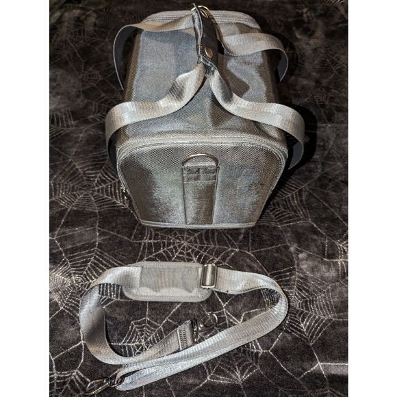 Make Up For Ever Small Size Vanity Bag with Sliding Tray - Picture 3 of 7